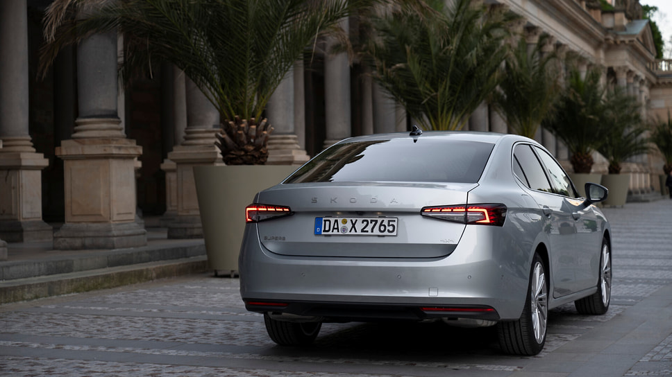 Skoda Superb 
