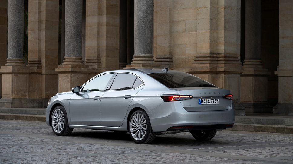 Skoda Superb 
