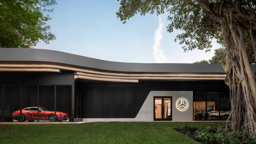 Галерея продаж Mercedes-Benz Places Miami