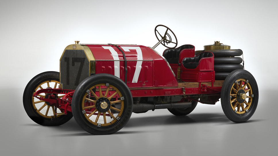 Один из двух ныне существующих гоночных Itala 120HP, причем в 1907 году их всего было сделано три или четыре. Мощность двигателя около 190 л.с., рабочий объем превышает 15 литров. Автомобиль принимал участие в гонках как в Европе, так и в Америке до 1916 года, а затем стал экспонатом Birdwood Mill Motor Museum в австралийском городе Аделаида. Результат торгов — $1 325 000