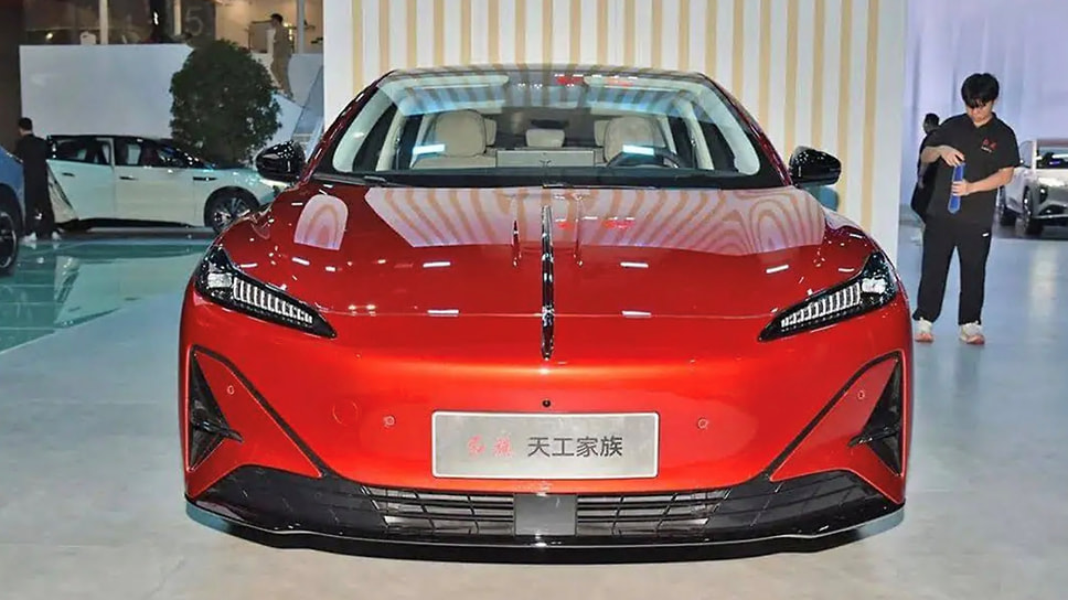 Hongqi Tiangong 05