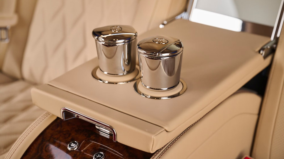 Bentley Mulsanne Grand Limousine