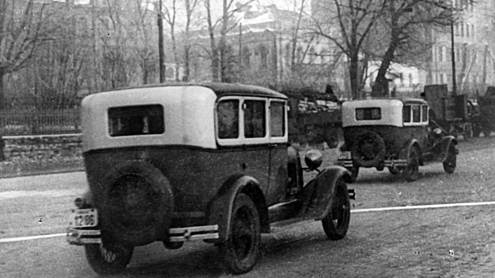Две «сороки» Ford Model A на Бульварном кольце