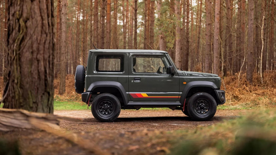 Suzuki выпустила прощальный Jimny для Франции в юбилейной версии 55th Anniversary. Компания завершает продажи компактного внедорожника в Европе из-за строгих норм выбросов