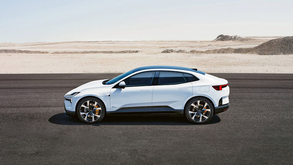 &lt;b>Polestar 4. Red Dot 2025 Best of the Best.&lt;/b>
Главная фишка модели, отмеченная жюри — отсутствие заднего стекла в традиционном понимании: панорамная крыша уходит далеко за задние сидения, практически до бампера
