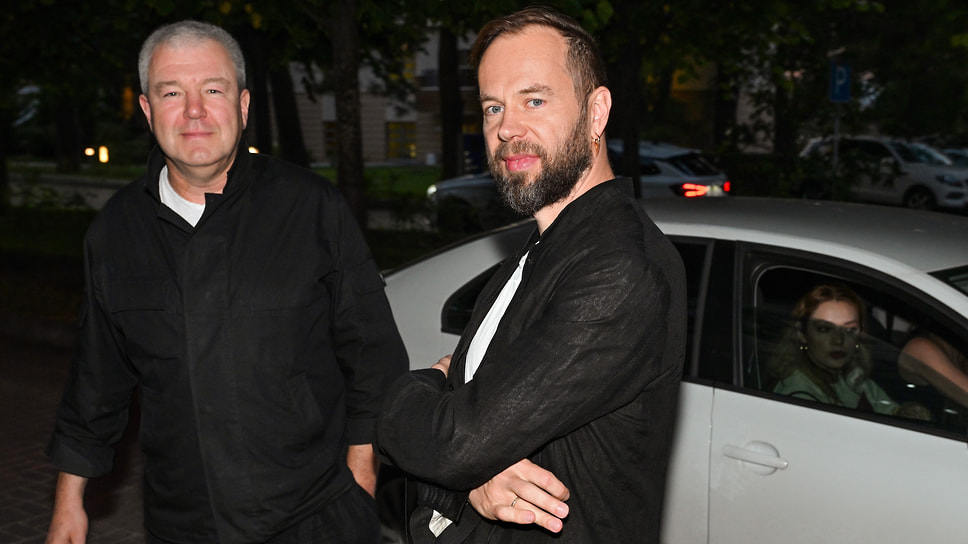 Продюсер и актер Александр Робак и продюсер Сергей Корнихин на церемонии открытия фестиваля актуального российского кино «Маяк»