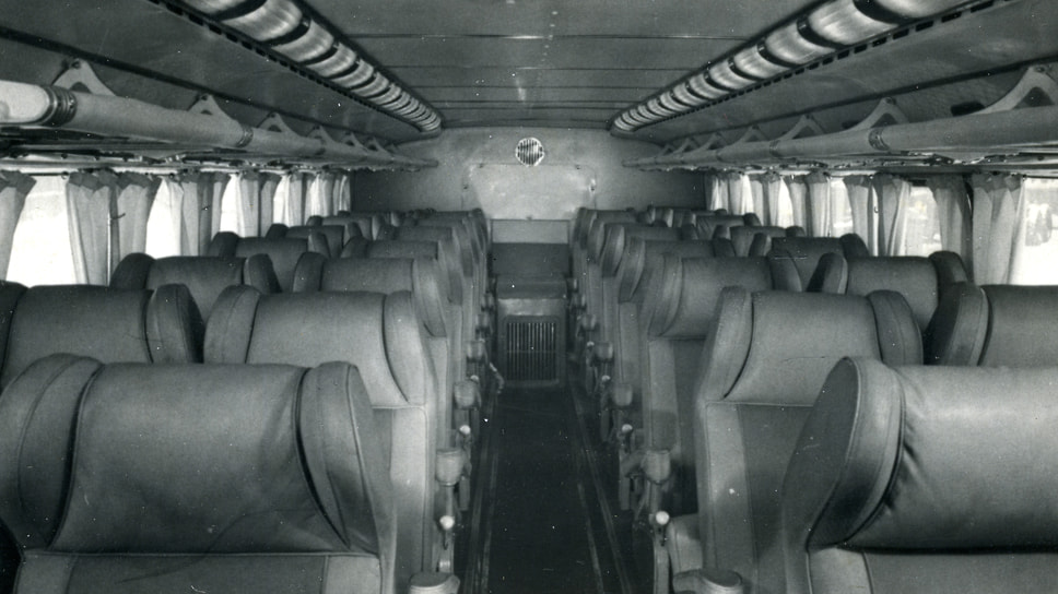 Салон автобуса ЗИС-127