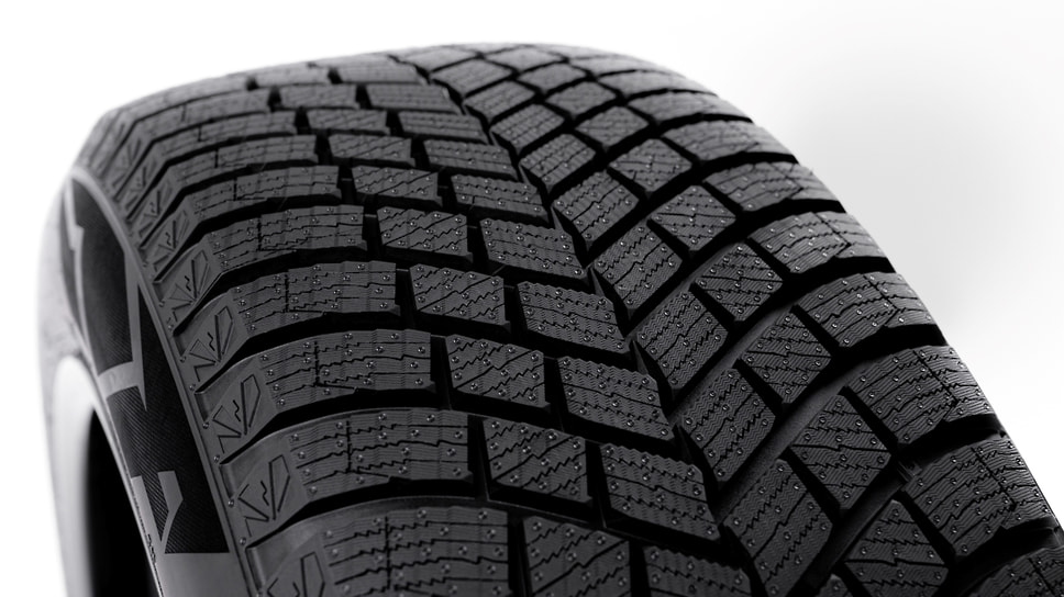 Фрикционная шина Ice Zero FR 3