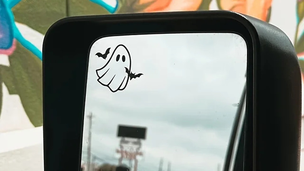 Ну а это — просто какое-то «лучшее в мире привидение с мотором, дикое, но симпатичное»