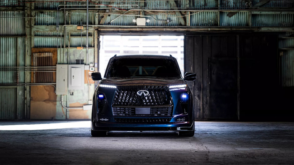 Концептуальный кроссовер Infiniti QX80 R-Spec, получивший глубоко доработанный 3,6-литровый турбированный V6 мощностью 1000 л.с. и невероятно агрессивный обвес
