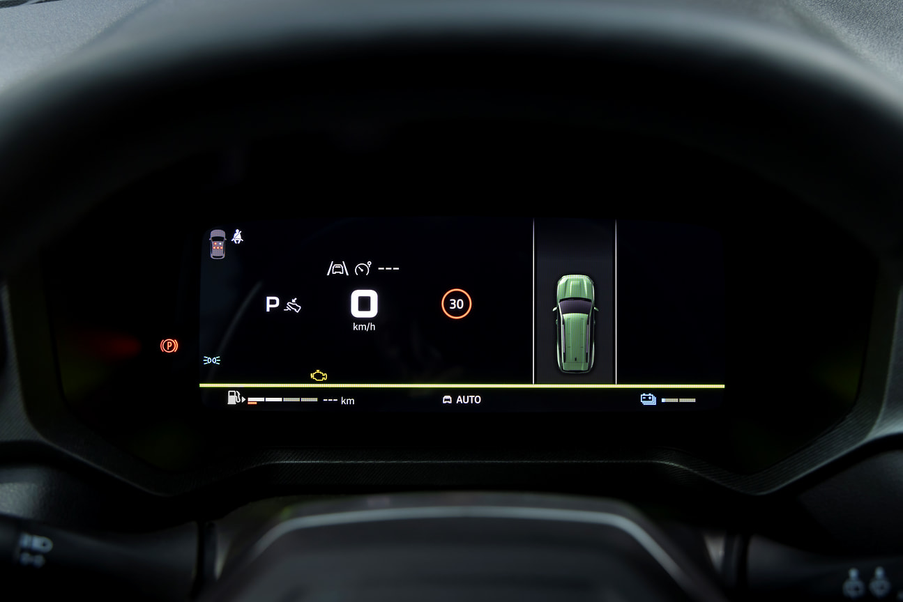 Приборная панель Dacia Bigster
