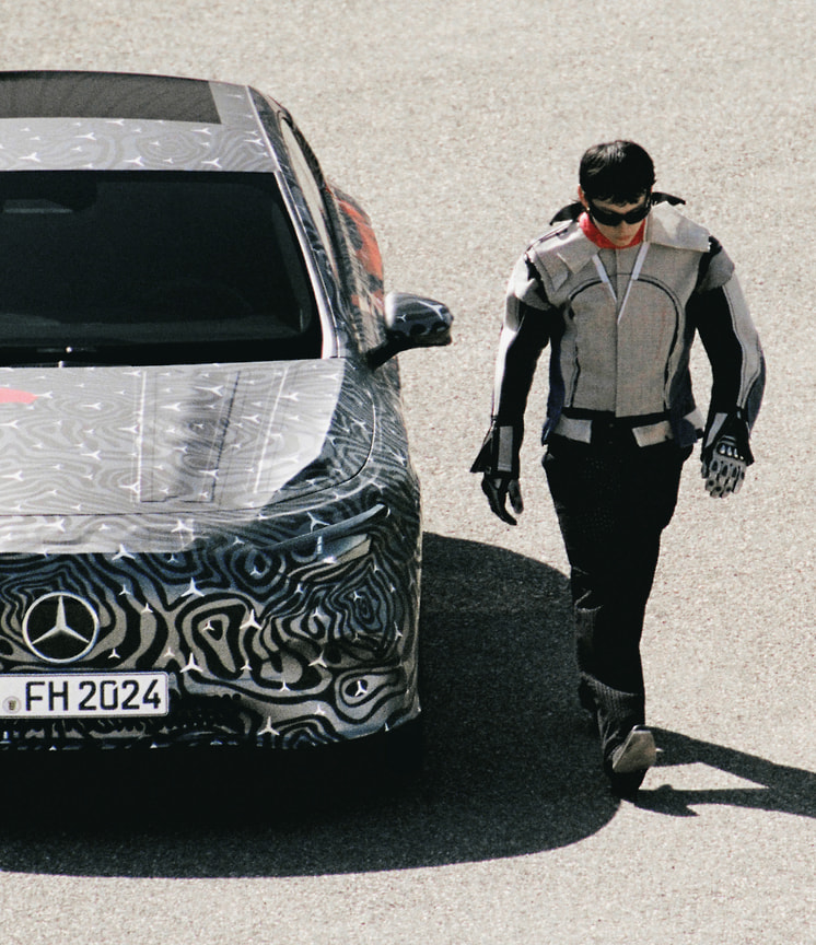 Одежда из коллекций финалистов конкурса Mercedes-Benz «За экологически ответственный дизайн» 