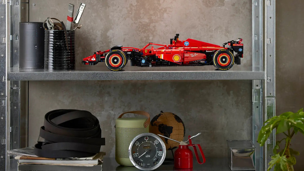 Lego Technic Scuderia Ferrari SF-24 F1