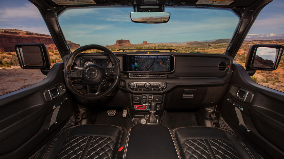 В салоне Jeep Gladiator High Top Honcho 