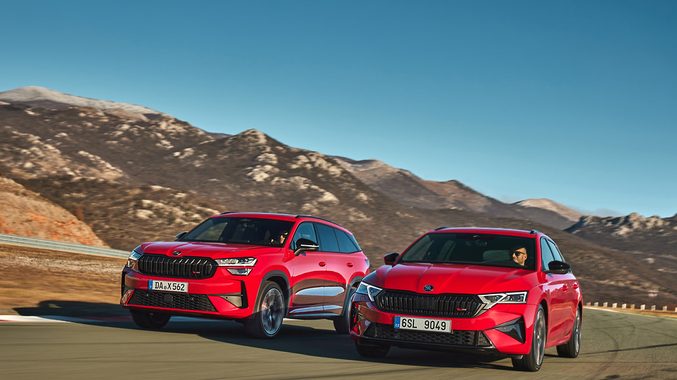 Skoda Kodiaq RS (слева)