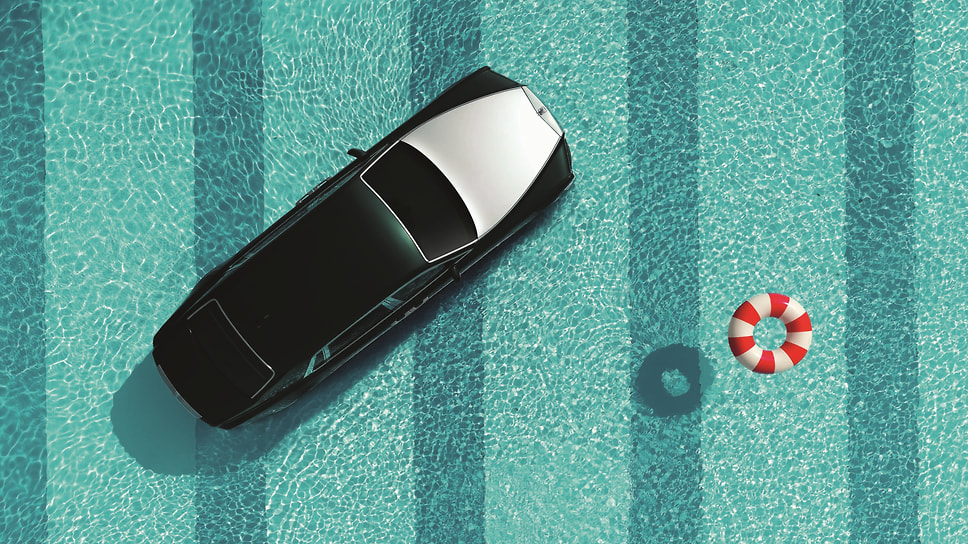 «Часто слушать музыку не могу, действует на нервы, хочется милые глупости говорить и гладить по головкам людей… А сегодня гладить по головке никого нельзя — руку откусят, и надобно бить по головкам», — так, в воспоминаниях Максима Горького, говорил Ленин, самый известный российский пользователь автомобилей «Роллс-Ройс».